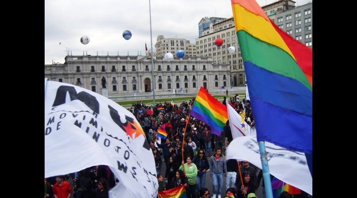 Emociones y Motivaciones en su Contexto: El Movimiento LGTBI en Argentina y Chile
