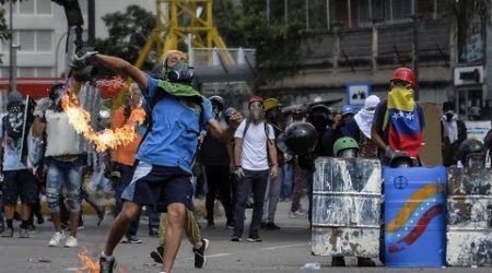 De la Ciudadanía Política a la Ciudadanía Civil. La Progresiva Separación entre Progresiva Separación entre Protesta y Política Institucional en América Latina